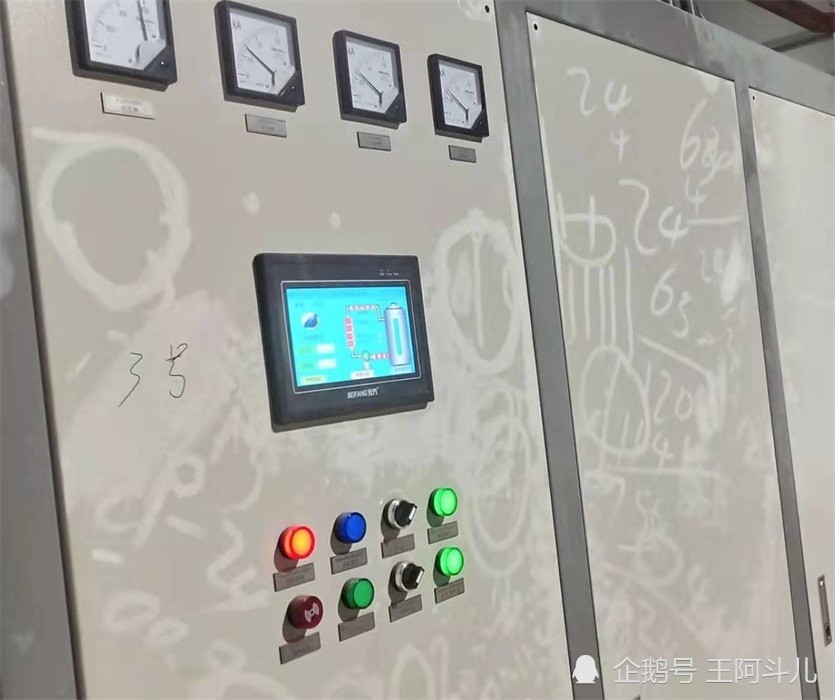 情系新疆煤改电，，，，，，，进驻乌鲁木齐、伊犁，，，，，，，助力冬季清洁取暖